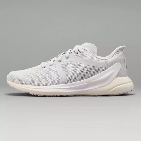 Lululemon Shoes 9.5 - Picture 4 of 9